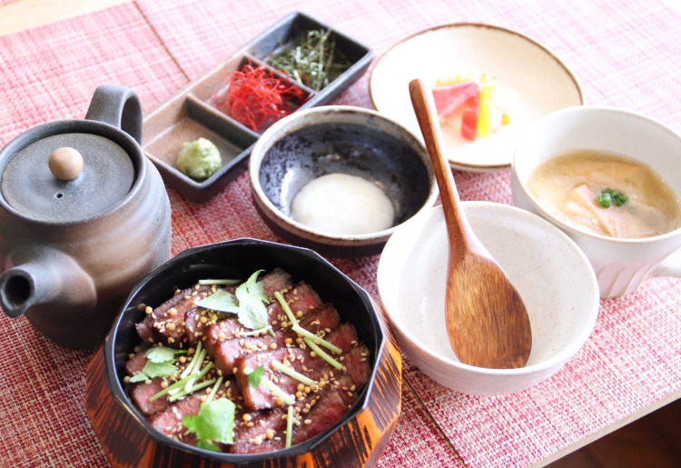 和牛ひつまぶし